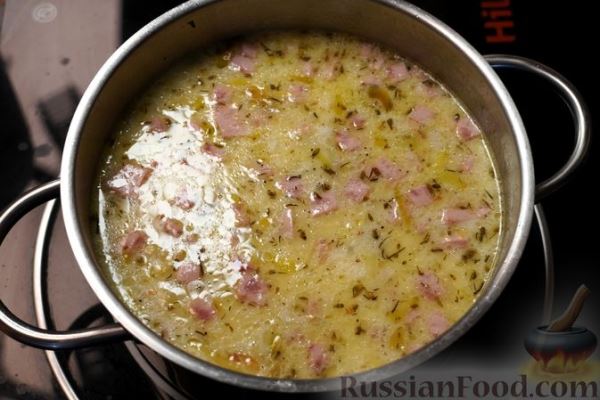 Картофельный суп с ветчиной, горчицей и сливками